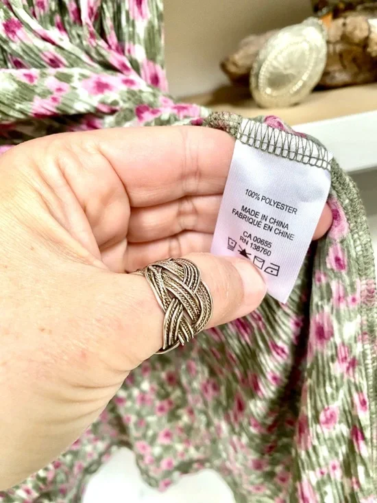 Prairie/farmhouse vibe maxi dress w shabby chic Country feel - Picture 7 of 12